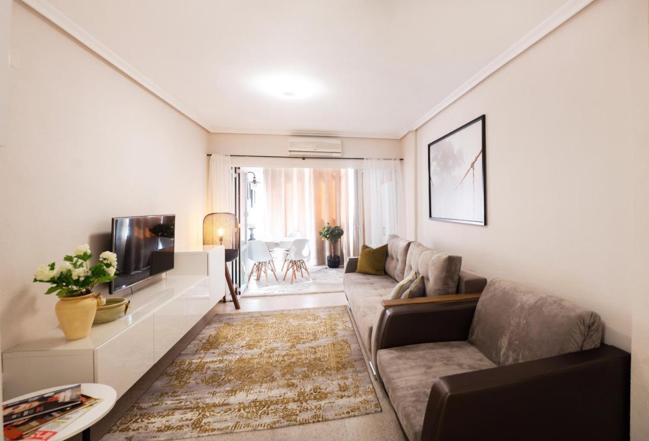 Holiday Studio Jardin Playa Torrevieja Exterior photo