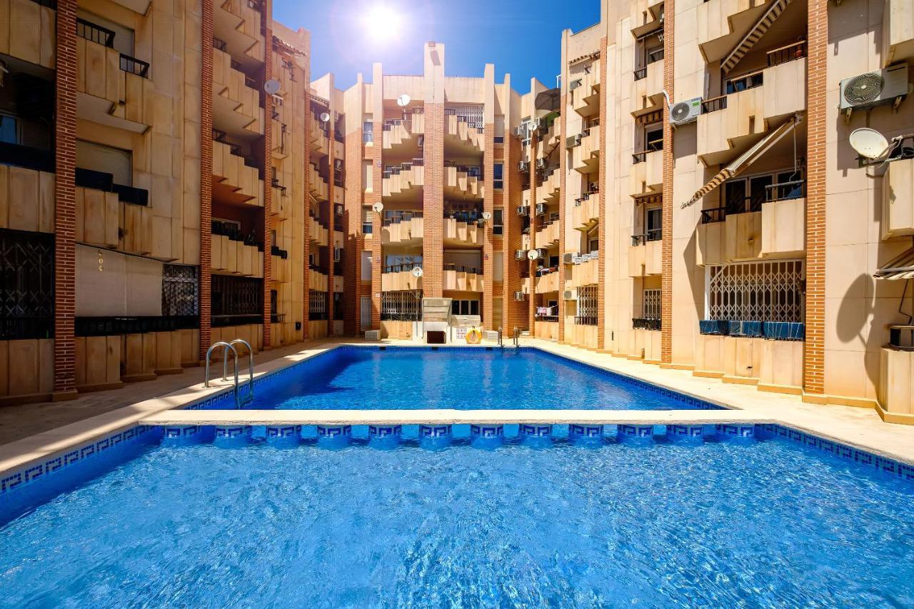 Holiday Studio Jardin Playa Torrevieja Exterior photo